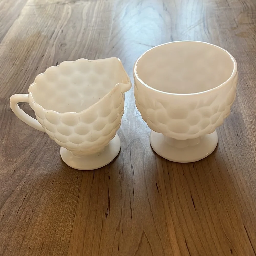 Vintage Creamer and Sugar Bowl Set White Bubble Milk Glass Fire King - Picture 2 of 5